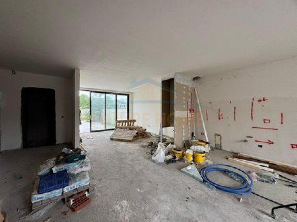 For sale, 3-Storey Villa + 1 Basement Floor, Primavera Residence, Mjull Bathore