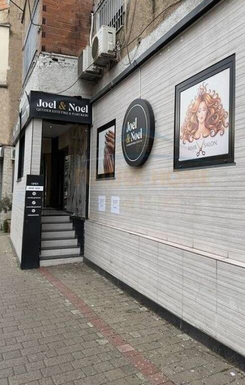 Affitto, Locale Commerciale, Via dei Kosovari