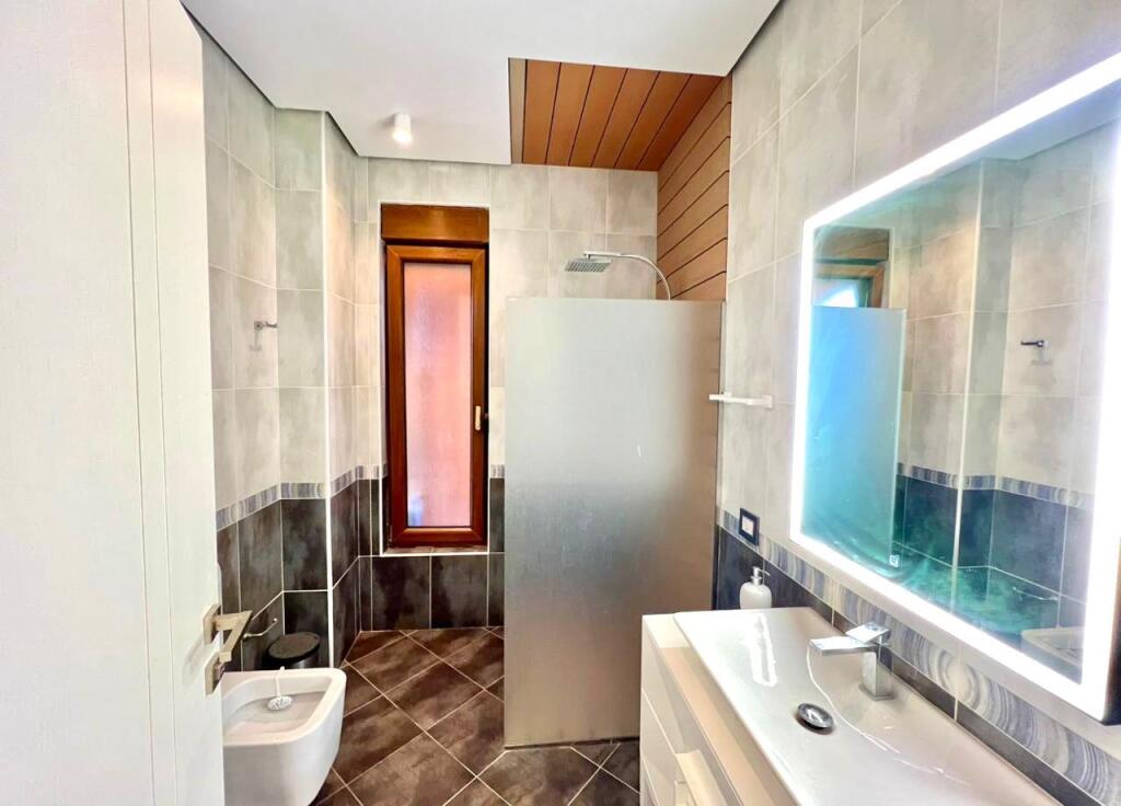 Vile Moderne me Qera: 3+1+3wc +2 Verand📍Rezidenca Colombo 2 (TEG) - 2500€ || Qetesi Absolute