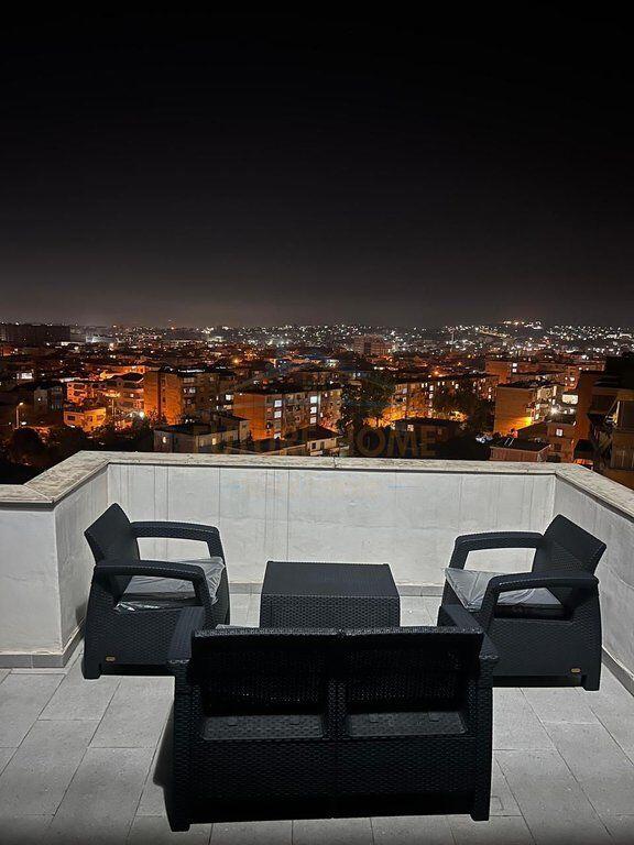 APARTAMENT 2+1+VERANDE  ME QERA RRUGA E DIBRES