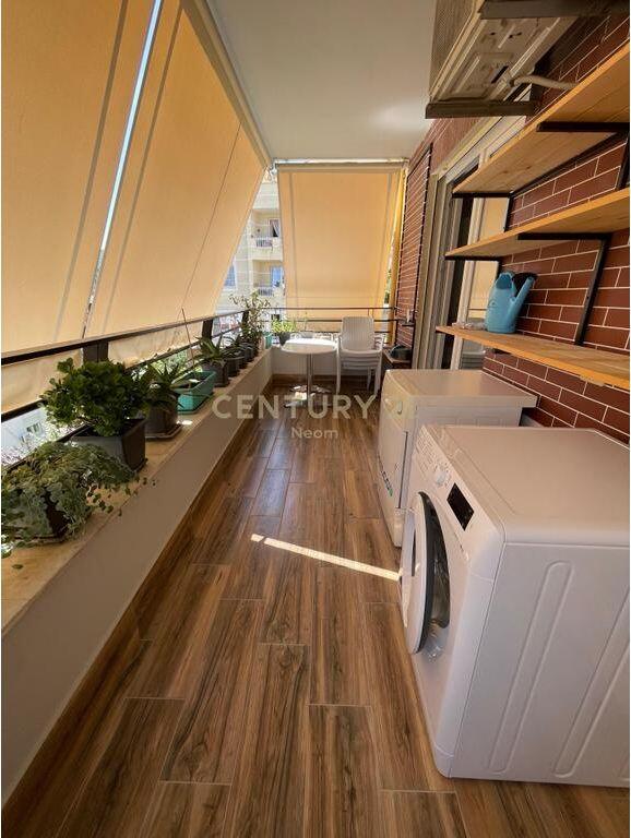 Apartament 2+1+Post Parkimi per shitje tek Kodra e Diellit