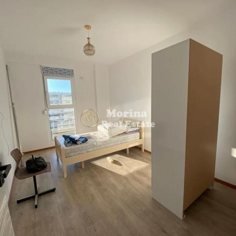 Qera | Apartament 3 + 1 | Rruga 5 Maji | 600 €/muaj