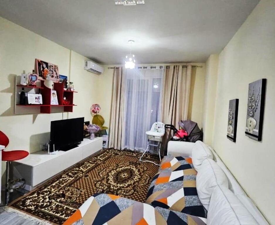 Apartament Me Qera 1+1 Tek Kompleksi Golden Park (ID B2101460) Tirane