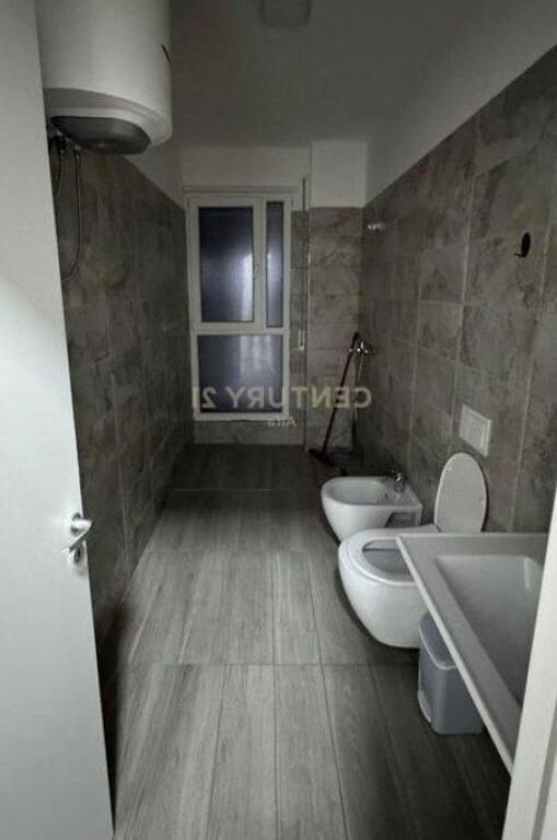 For rent 2+1+2 apartment at Trio Towers.