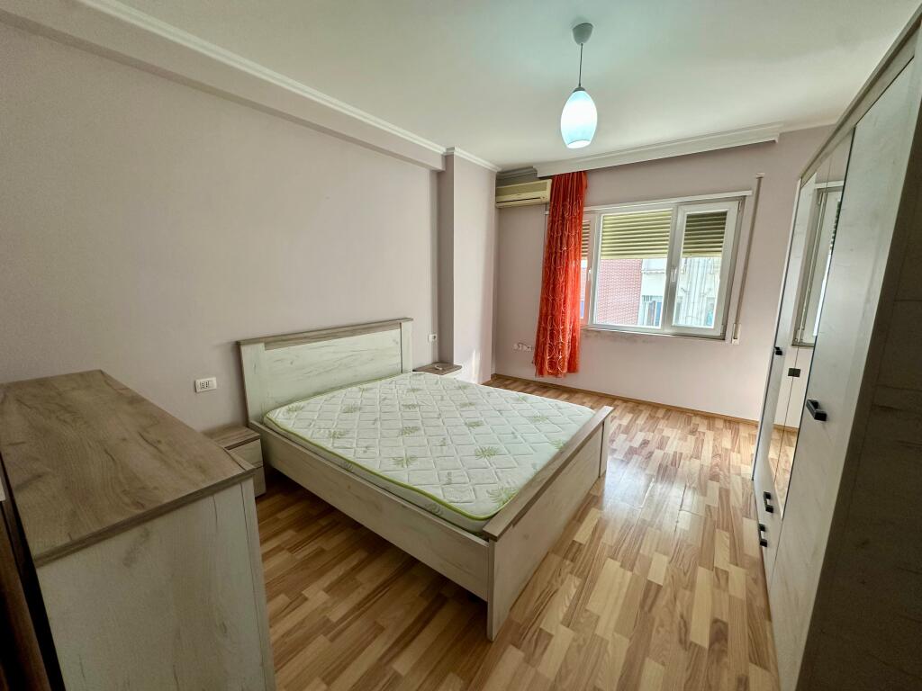 Apartament 2+1 me Qera Astir