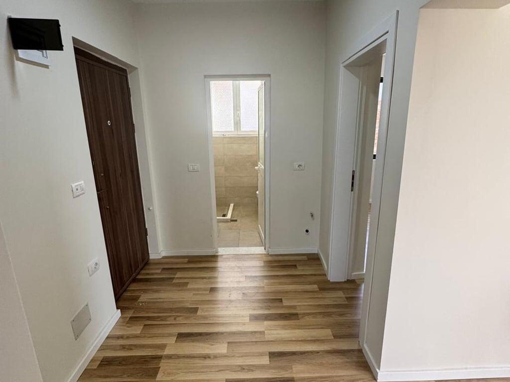 SHITET APARTAMENT 2+1+BLLK, RR. MINE PEZA