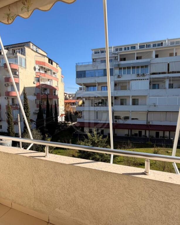 Apartament per Qira