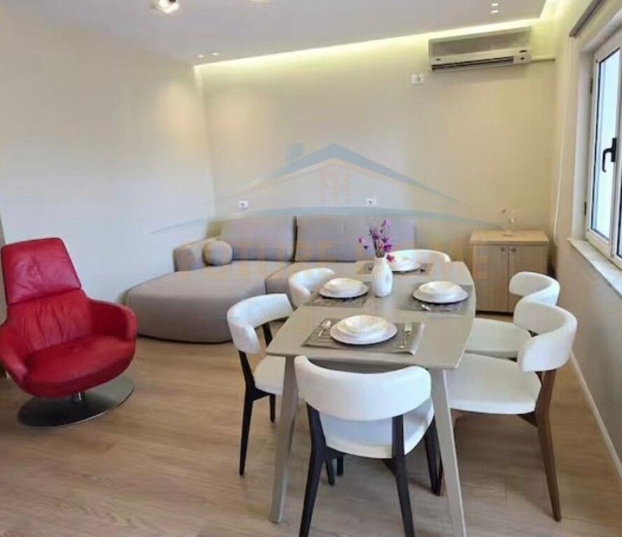 Qera , Penthouse 2+1 ,SKY Tower, Bllok !!!