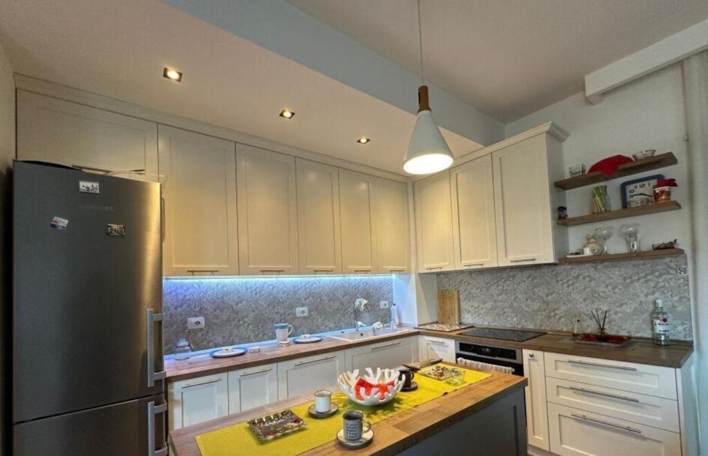 🌟 Shitet Apartament 3+1 – Rezidenca Premium në Kodra Diellit (Extension)