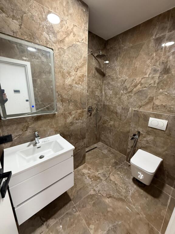 Apartament me qera - Ish Ekspozita