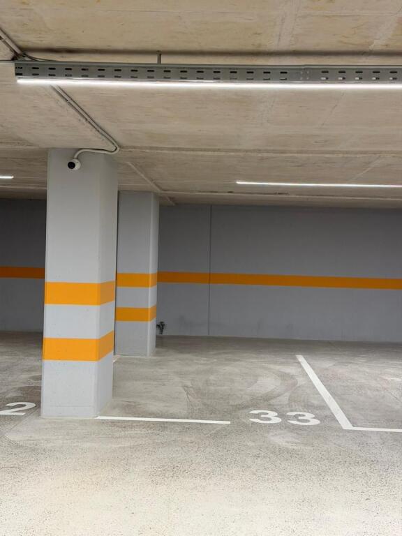 Zyre Gjigande (128m2) 📍Rr. Elbsanit - Faik Konica (BOSH) || 2,000€/muaj