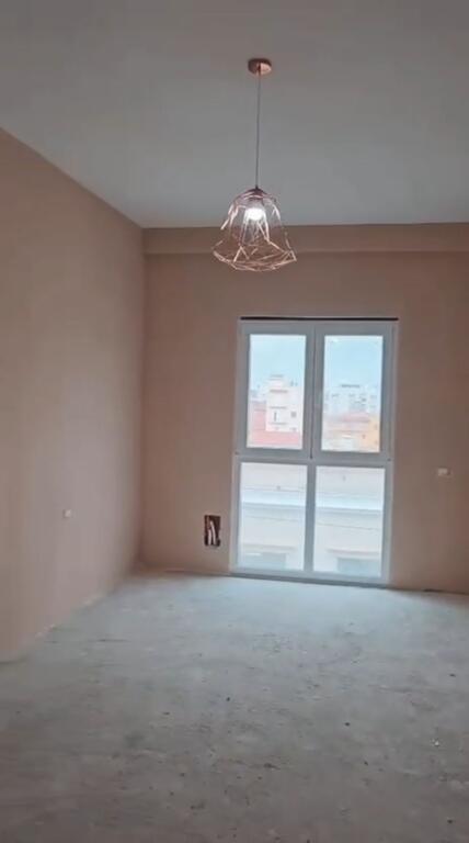 Apartament 1+1 për Shitje – Rezidenca “Porta Tirana e Re”, Sauk