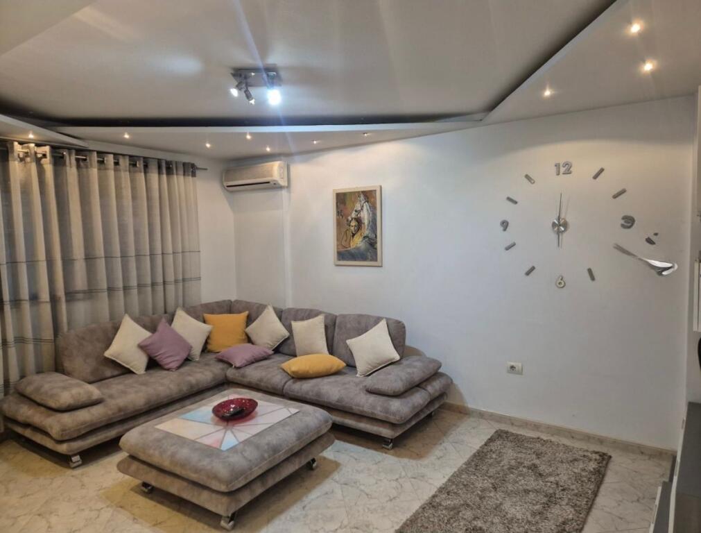 🏡 JEPET ME QIRA APARTAMENT 1+1 – ISH PARKU I AUTOBUSAVE