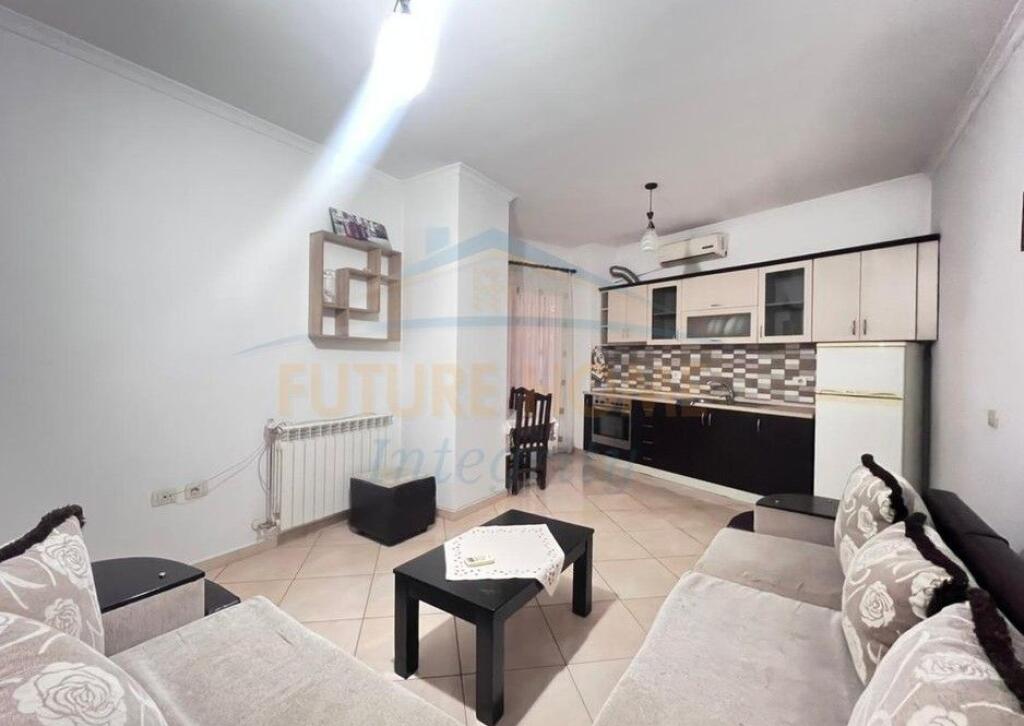 Qera, Apartament 1+1, Porcelan, Tiranë