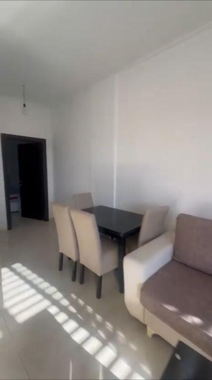 Jepet me qera kati i pare i nje vile