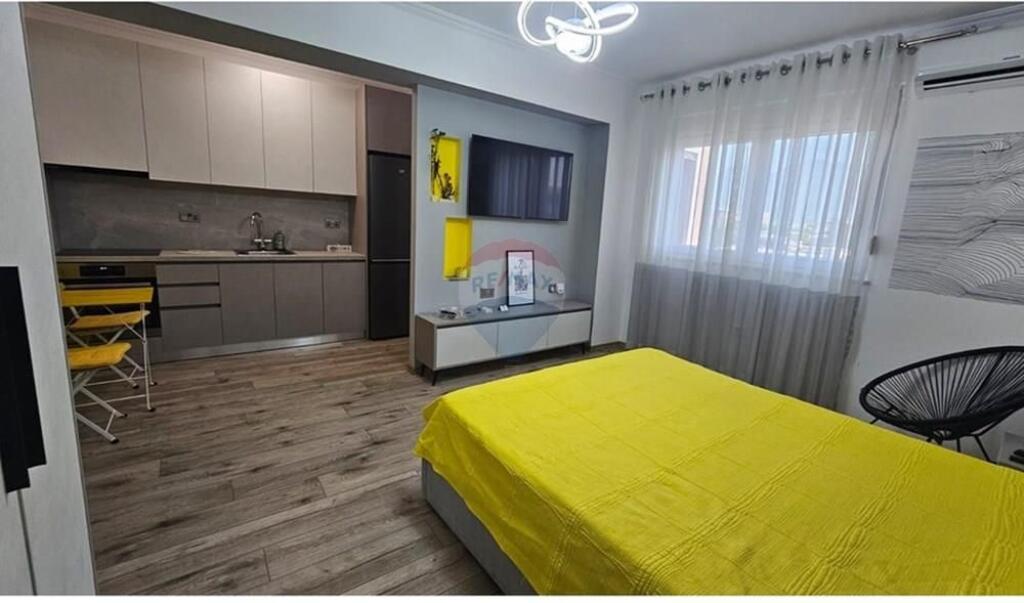 Garsoniere me qira ne Bllok