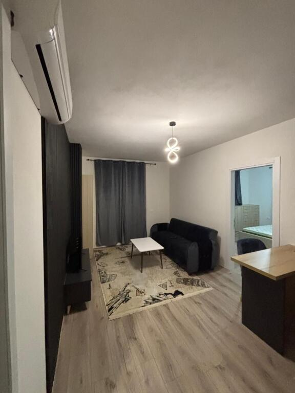 Jepet me qira 1+1 Astir Kompleksi Molla 45.000 leke