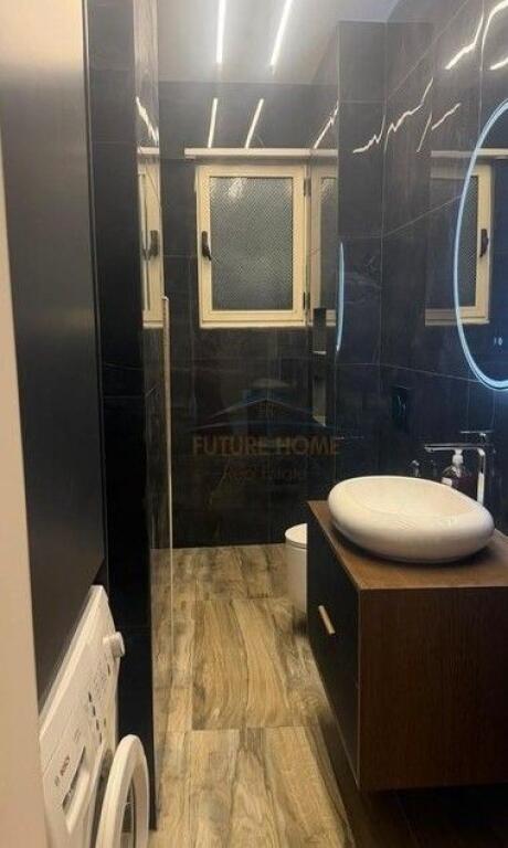 Qira , Apartament 2+1 + Post Parkimi , Pazari i Ri , Tirane