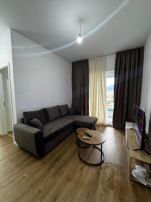 Apartament 2+1 me qira