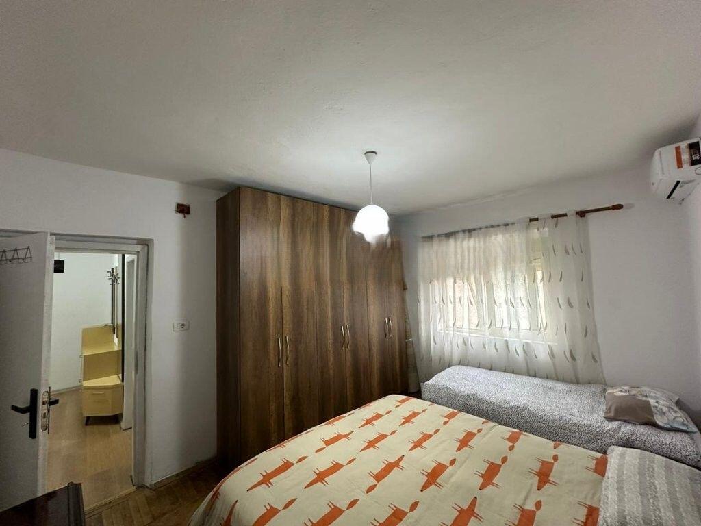 JEPET ME QIRA APARTAMENT 2+1 TEK NISHERAKU !!! 550 € /Muaj