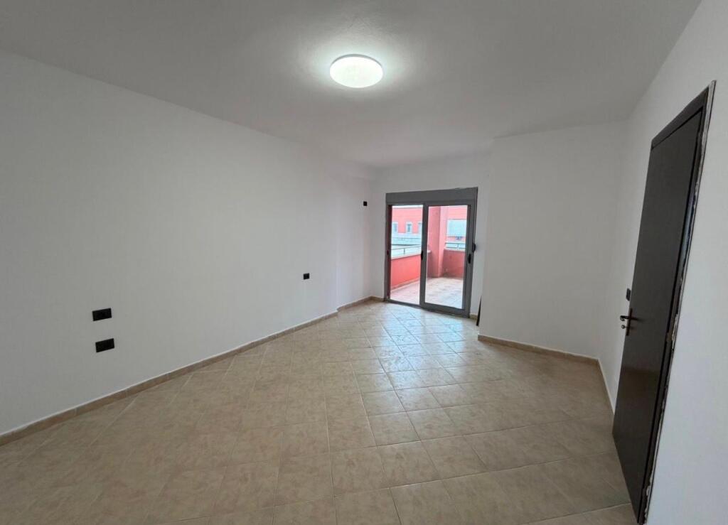 SHITET APARTAMENT 2+1 ASTIR