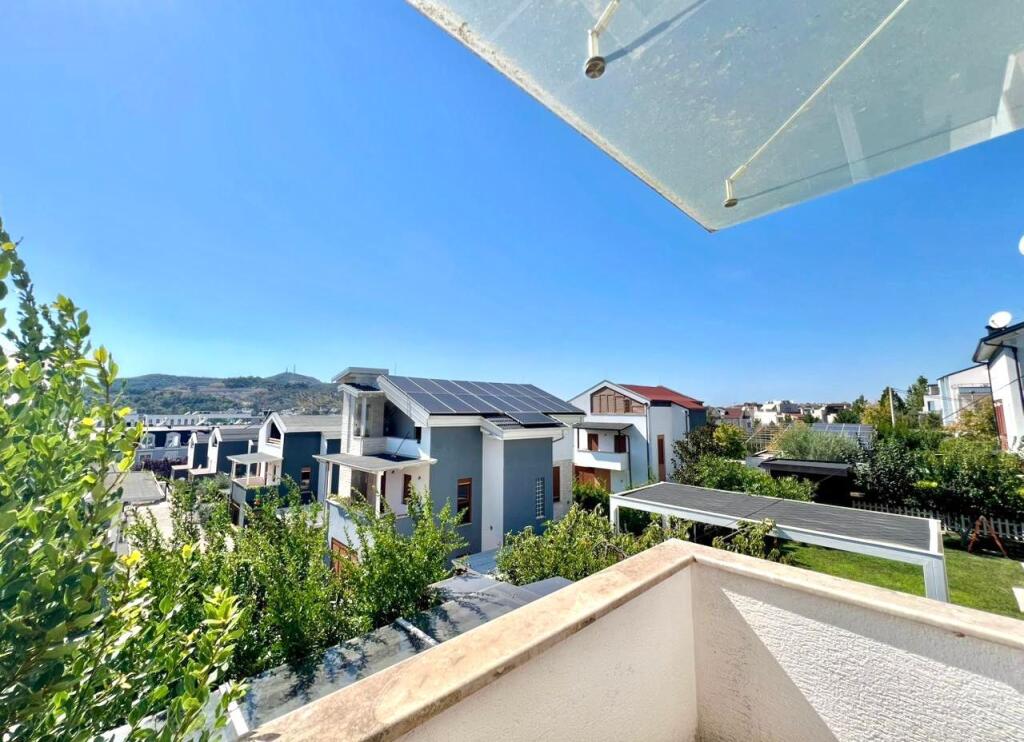 Vile Moderne me Qera: 3+1+3wc +2 Verand📍Rezidenca Colombo 2 (TEG) - 2500€ || Qetesi Absolute