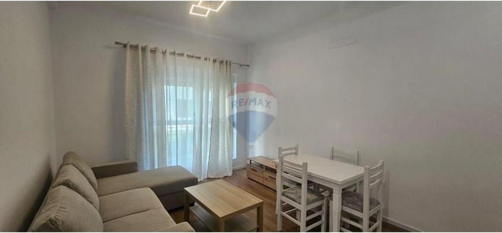 Appartamento in affitto 1+1 a Mangalem