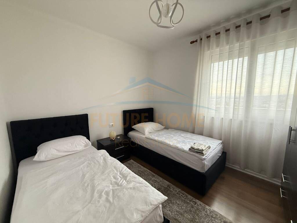 Qera, Apartament 2+1+2+Verande, Rruga e Dibres, Tirane
