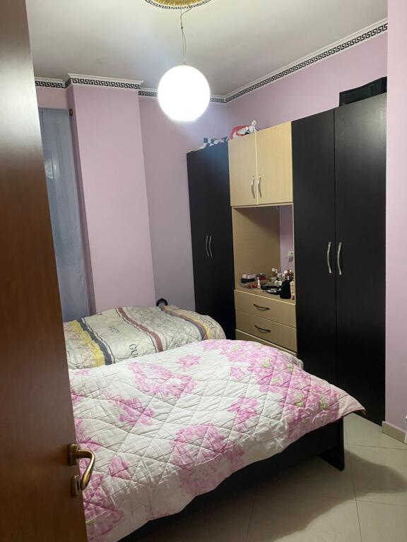 Appartamento 2+1 in affitto Comune di Parigi Tirana