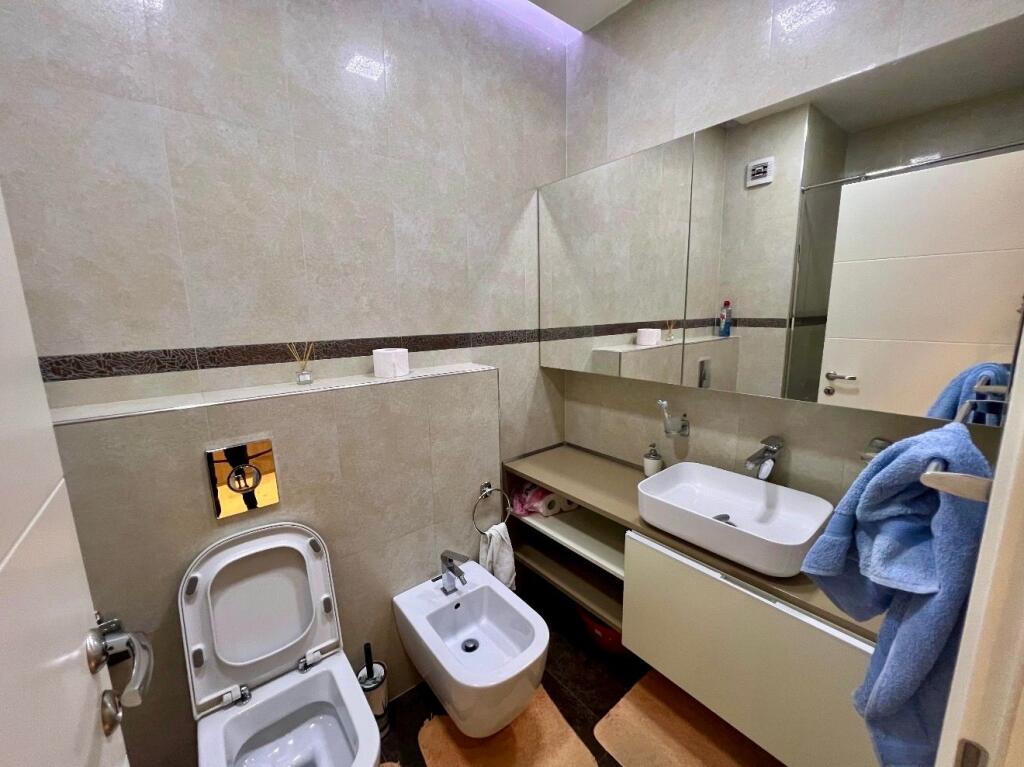 📣 QERA SUPER Apartament 2+1 Me 2 Tualete Dhe 2 Ballkone 📍 Zogu i Zi , Prane Ring Center ✨