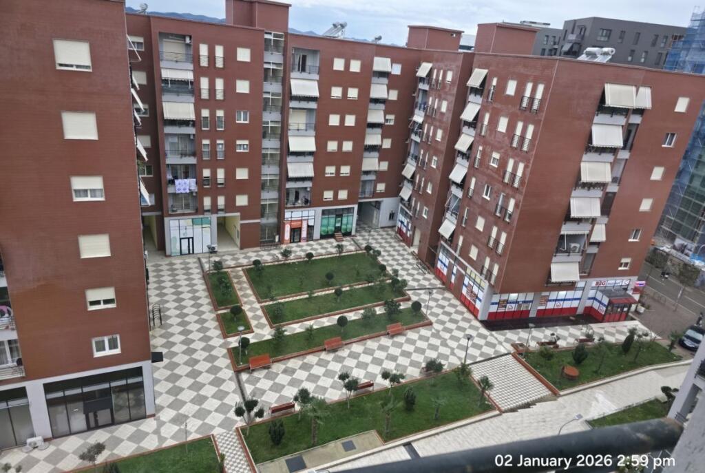 Ne Don Bosko Tek Kompleksi Besa Shitet Apartament 2+1+2 I Mobiluar!