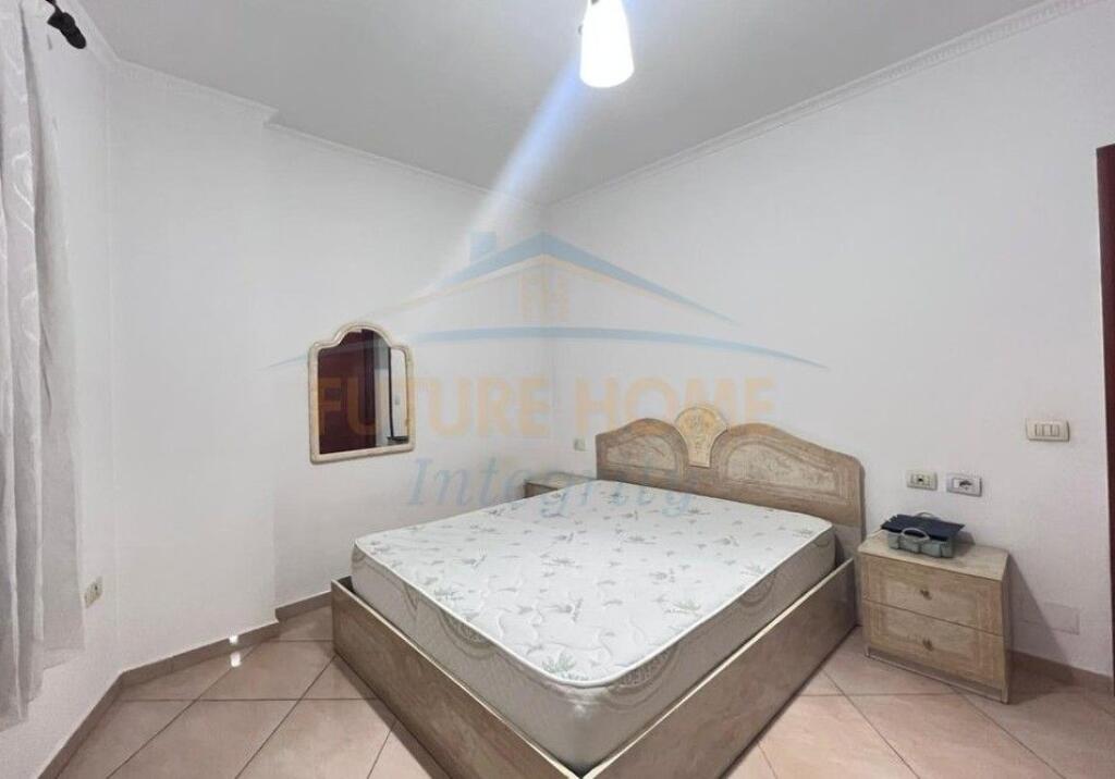 Qera, Apartament 1+1, Porcelan, Tiranë