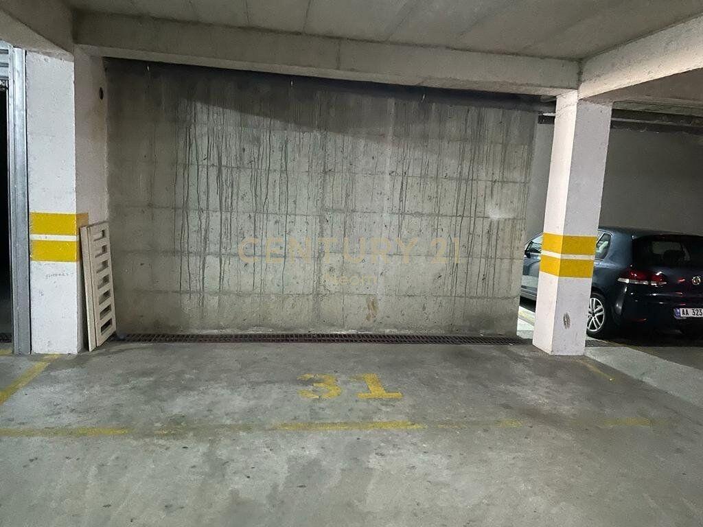 Apartament 2+1+Post Parkimi per shitje tek Kodra e Diellit