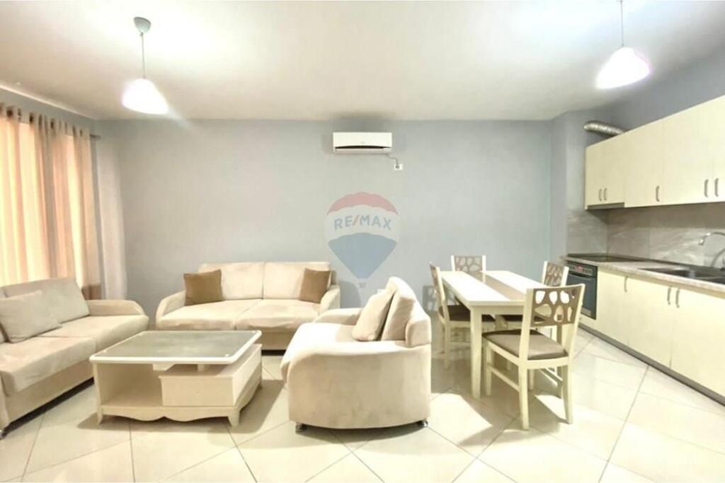 Apartament 2+1 ne Kinostudio