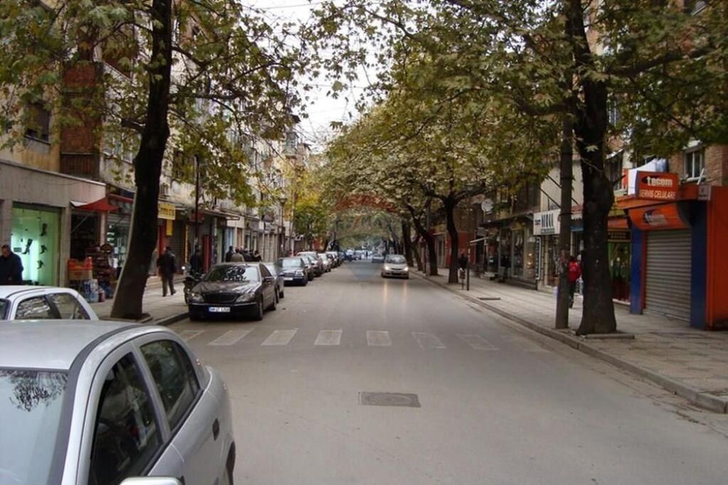 Dyqan per shitje ne Myslym Shyr, 65m2