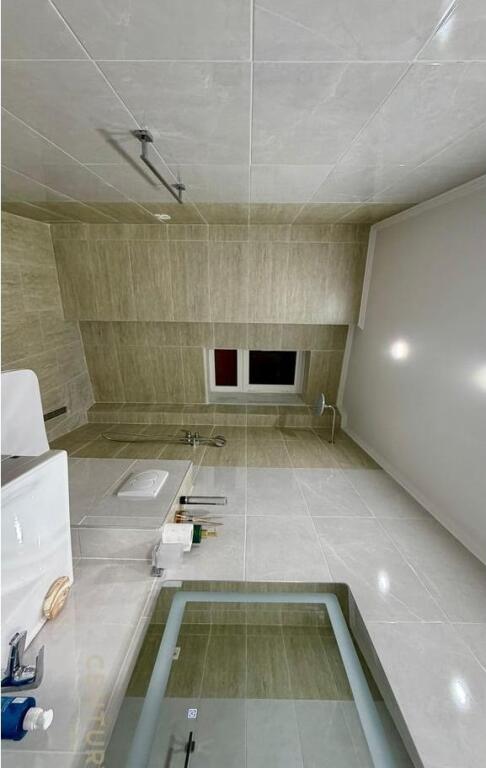 Jepet me qera apartament modern 1+1, Rruga e Dibres tek Medreseja