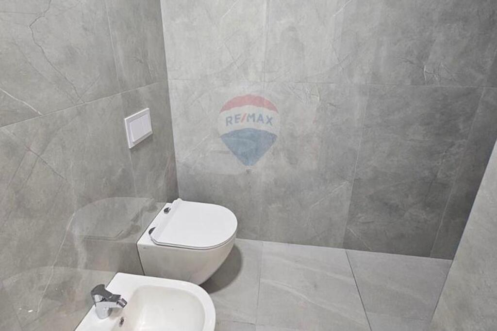 Apartament Per Qira Rruga Mine Peza, Tirane