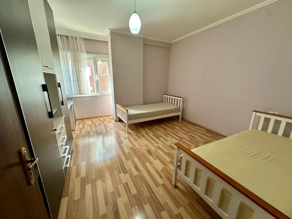 Apartament 2+1 me Qera Astir