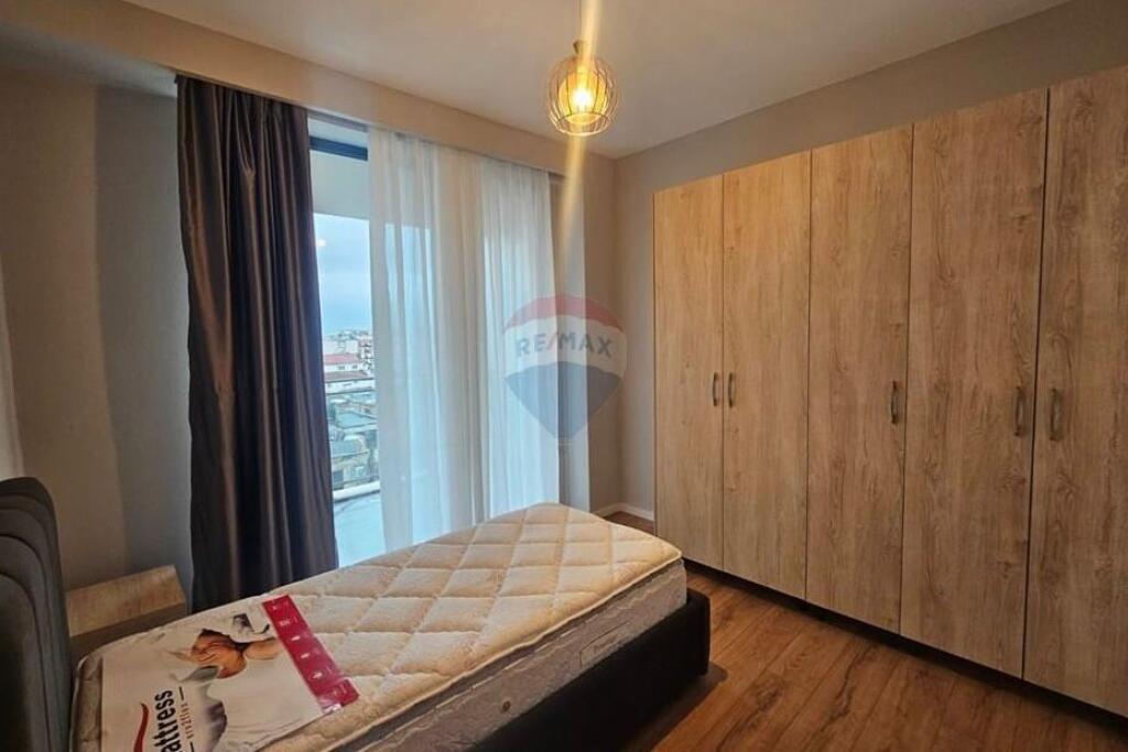 Apartament Per Qira Rruga Mine Peza, Tirane