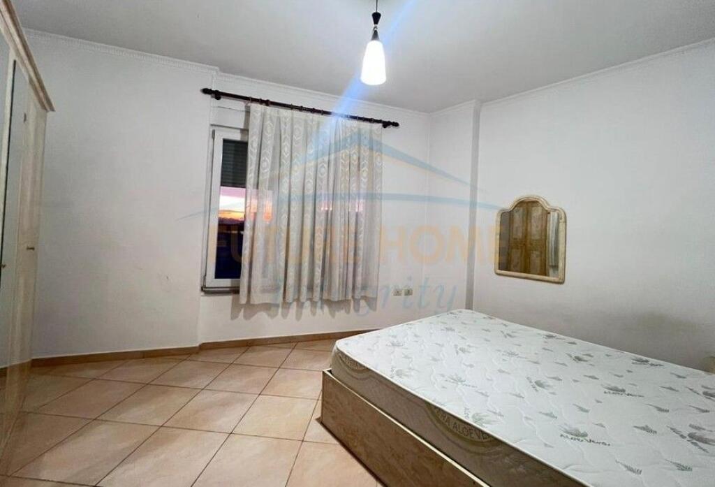 Qera, Apartament 1+1, Porcelan, Tiranë