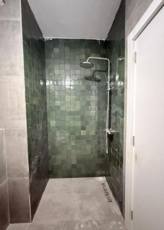 APARTAMENT NE SHITJE 1+1 TE UNIVERS CITY