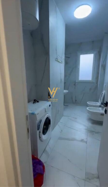 JEPET APARTAMENT 3+1+BLK ME QERA NE PASKUQAN 50.000 LEKE