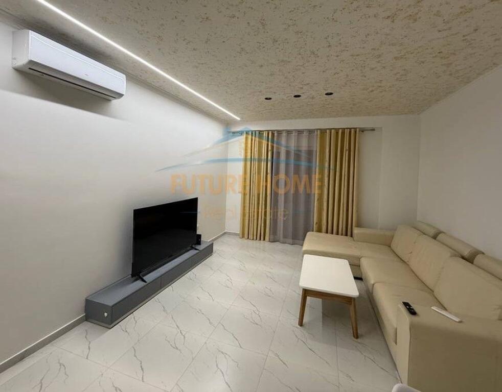 Rent, Apartment 1+1, Zogu i Zi, Tirana.