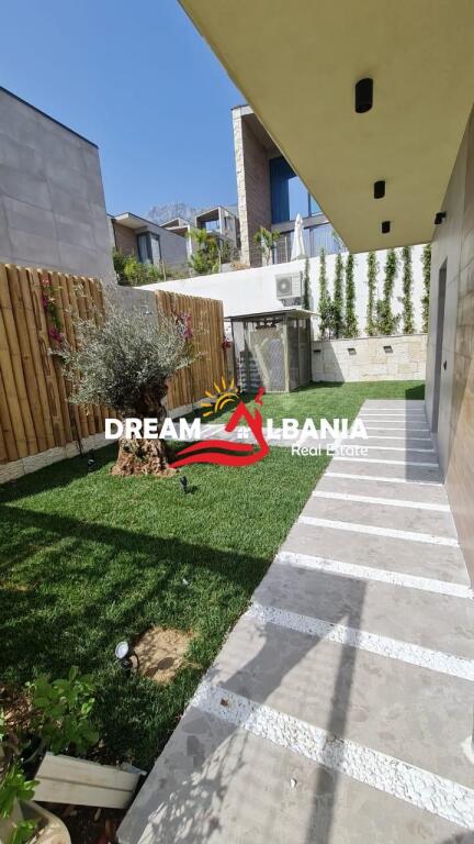 Vile Individuale ne Shitje tek Olea Residence ne Dhermi (4151128)