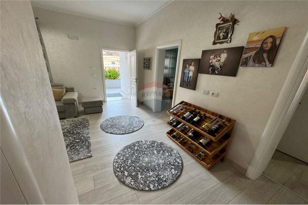 Apartament me qera 2+1 te qytet Studenti