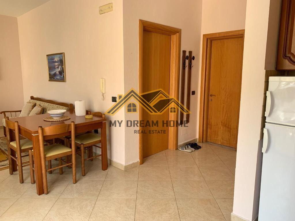 JEPET ME QIRA APARTAMENT 1+1 NE VIJE E PARE ME DETIN SHKEMBI KAVAJES!