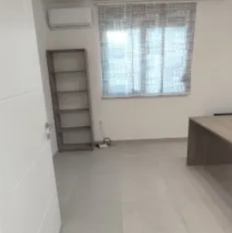 ▪️ APARTAMENT ME QIRA – MYSLYM SHYRI 📍 Pranë Gjykatës