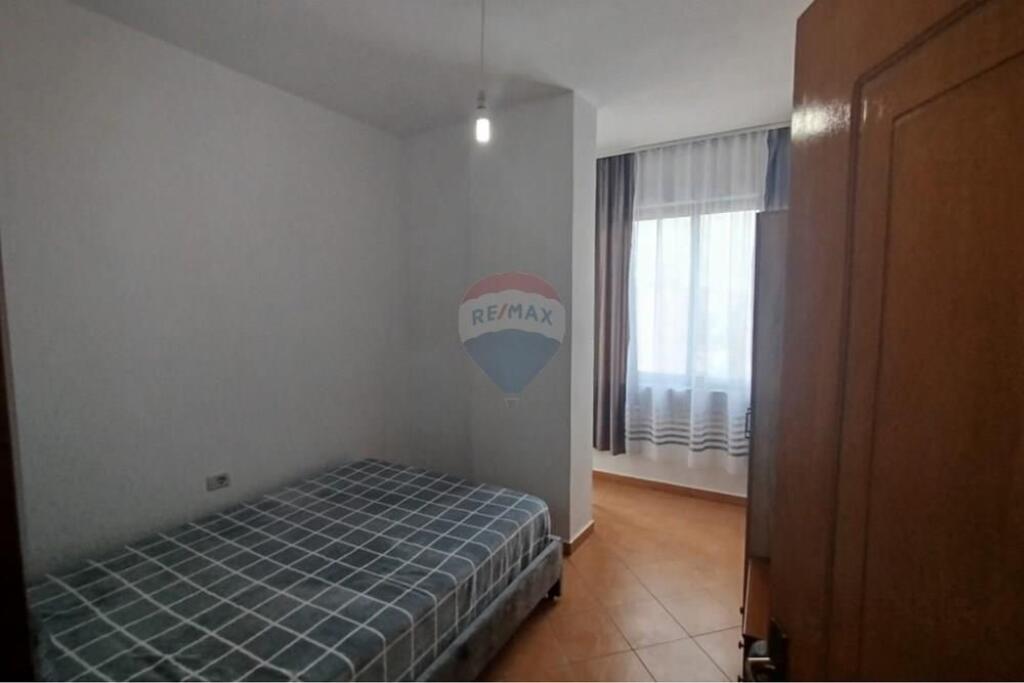 Apartament me qera 2+1 ne Laprake