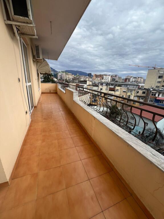 ⭐️SUPER APARTMENT OPPORTUNITY⭐️