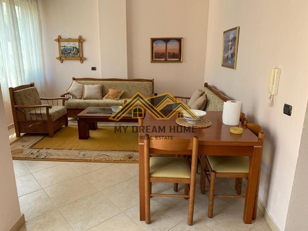 JEPET ME QIRA APARTAMENT 1+1 NE VIJE E PARE ME DETIN SHKEMBI KAVAJES!